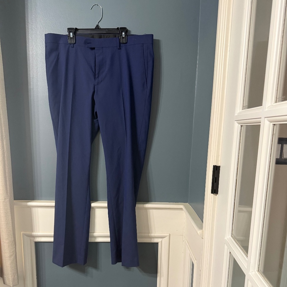Men’s dress pants